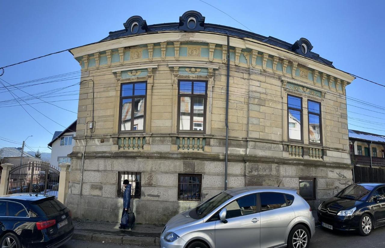Casa Continentelor Hotel Câmpulung Eksteriør billede