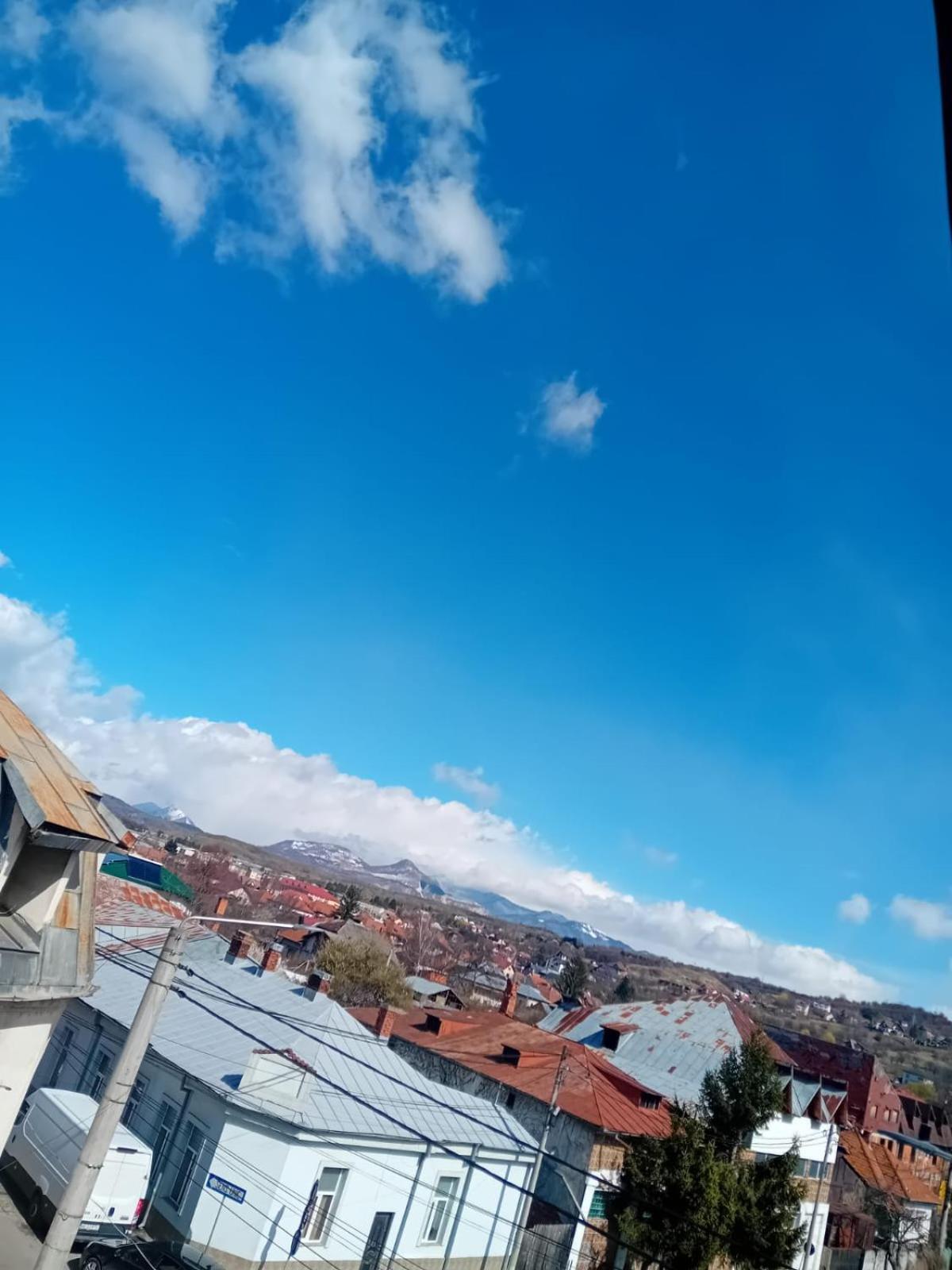 Casa Continentelor Hotel Câmpulung Eksteriør billede