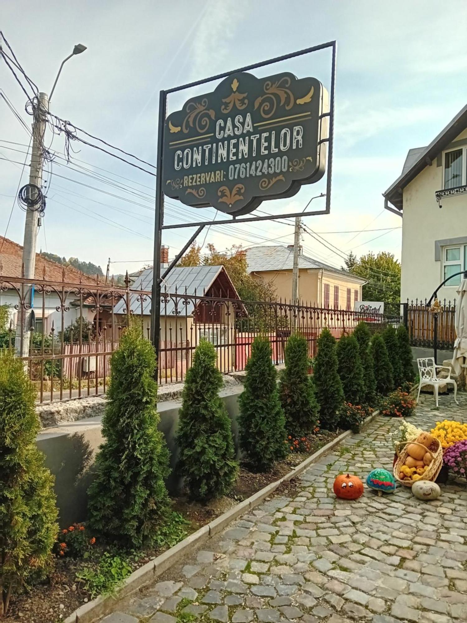 Casa Continentelor Hotel Câmpulung Eksteriør billede